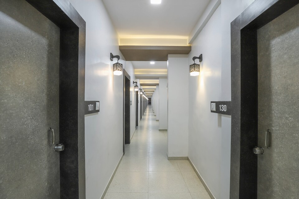 OYO 49471 Hotel Cm Palace, Mehsana, Mehsana