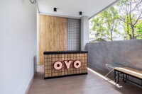 OYO 1476 Asoka Family Residence