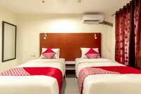 OYO Flagship 1481 Apartemen Sentraland Medan