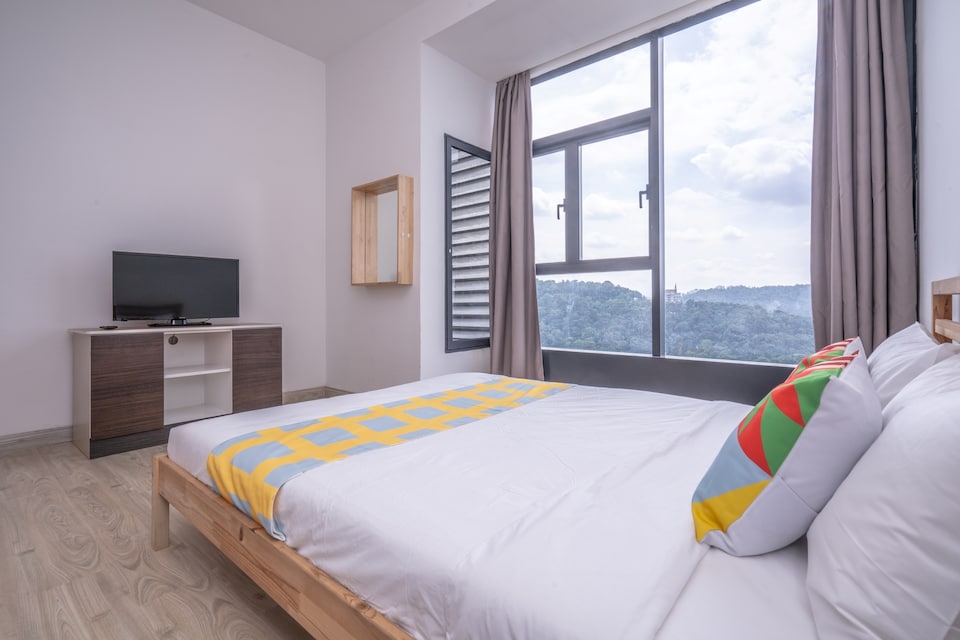 OYO Home 89359 Homely Studio Empire City Halo Sunday, Damansara Perdana, Petaling Jaya