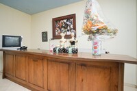 OYO 1483 Hotel Bumi Bermi Permai