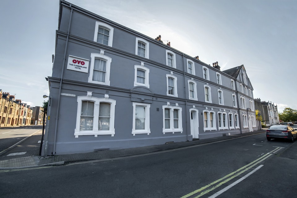 OYO The Cumberland Hotel, Workington (North England), Workington