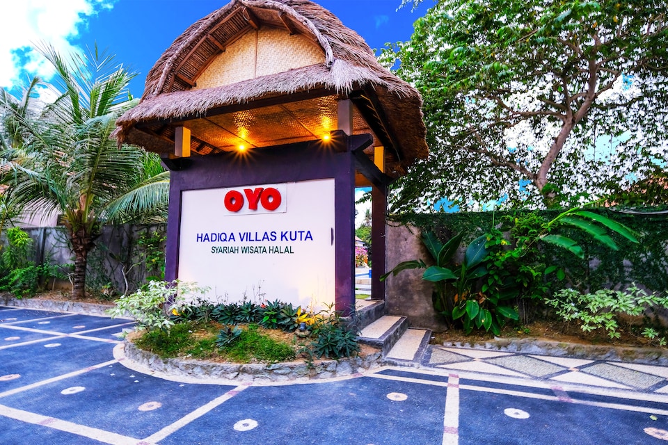 OYO 1485 Hadiqa Villas, Kuta Lombok, Lombok