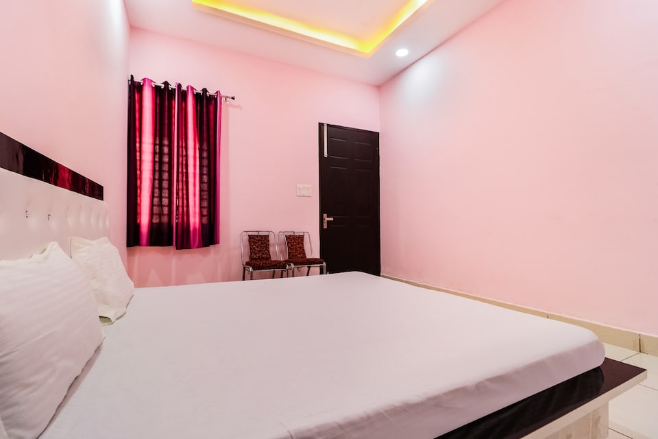 OYO 49555 The Royal, Karnal, Karnal