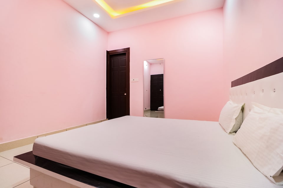 OYO 49555 The Royal, Karnal, Karnal