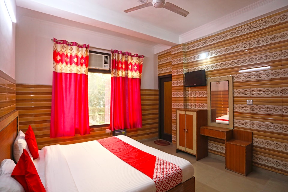 OYO 49556 Hotel Shree Maa Palace , Katra, Katra