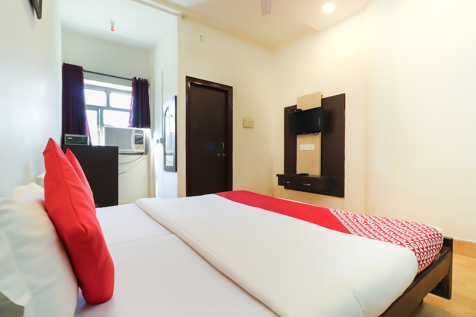 OYO 49568 Vrindavan Guest House, Sultanpur, Sultanpur