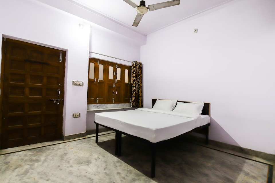 OYO 49572 Hotel Pratap, Udaipur Central, Udaipur