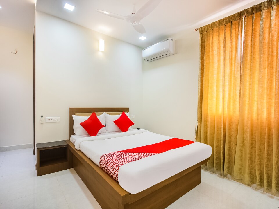 OYO 49585 Sri Amman Lodge, Madurai  Outskirts, Madurai