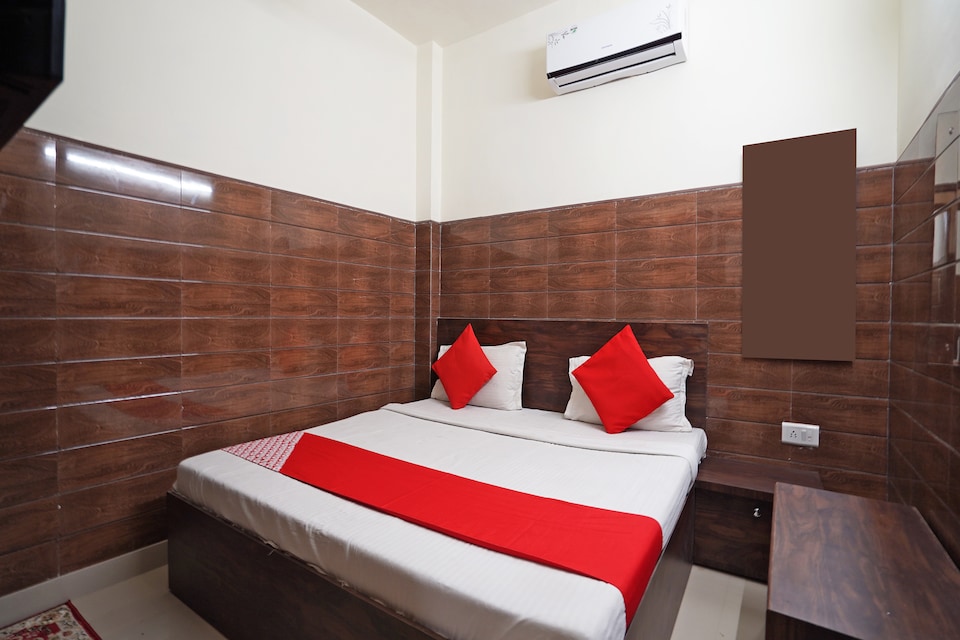 Hotel O Sai palace, North Delhi, Delhi