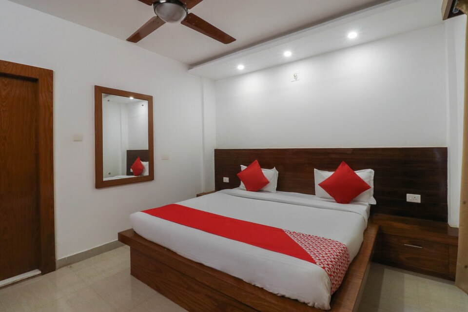 OYO 49588 Santosh Residency, Baliapanda Puri, Puri