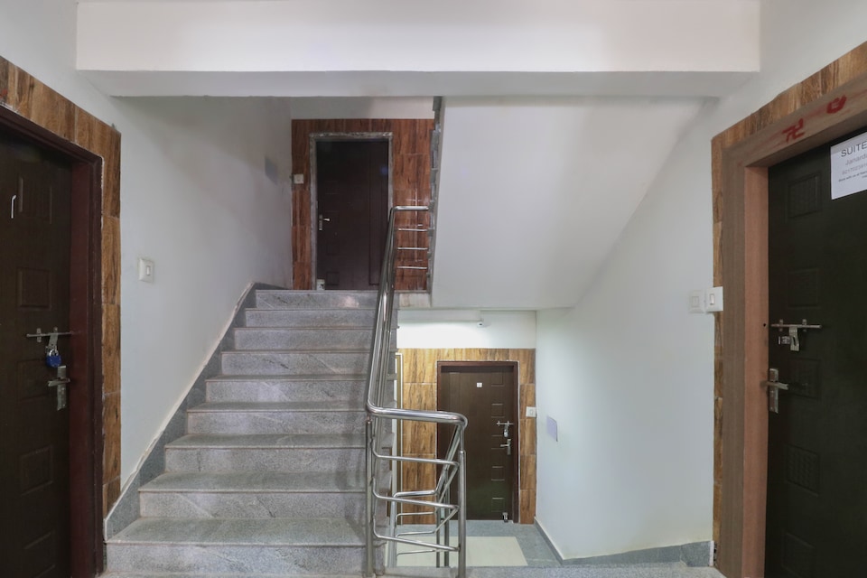 OYO 49588 Santosh Residency, Baliapanda Puri, Puri