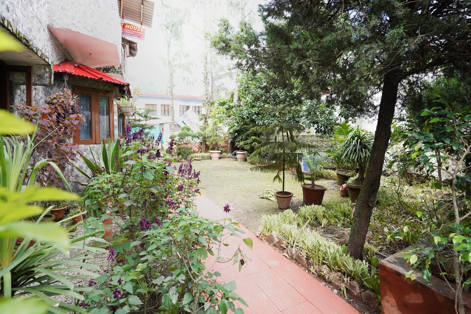 OYO Flagship 49611 Finley House, Bhimtal Nainital, Nainital