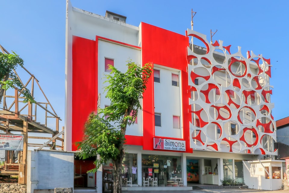 OYO 1489 Simona Hotel, Kerobokan, Bali