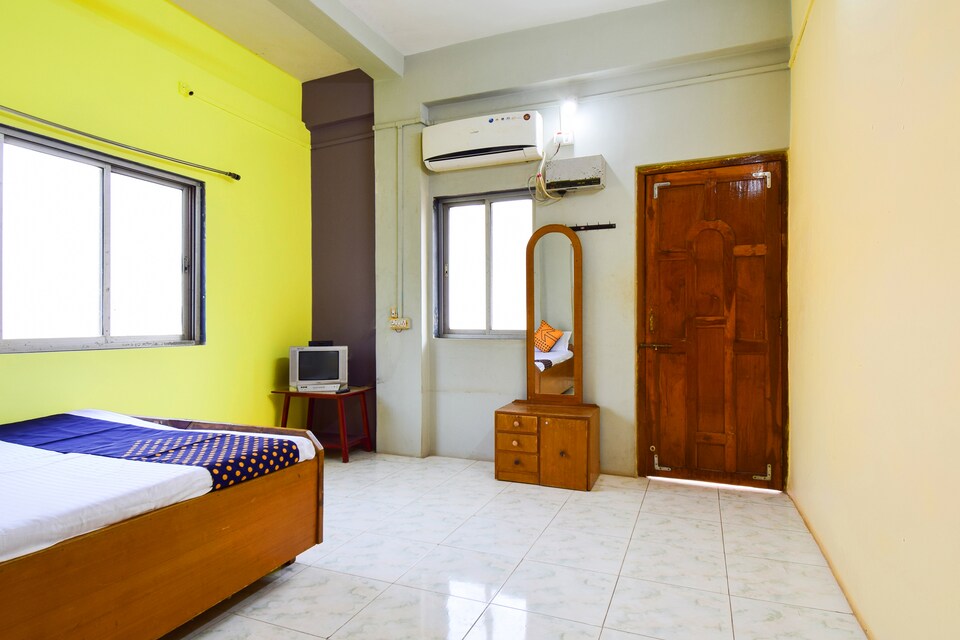 SPOT ON 49628 Bhavani Residency, Dapoli Outer, Dapoli