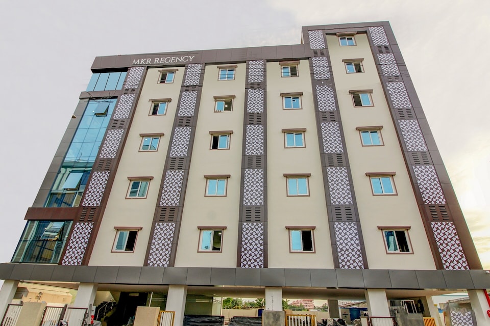 Capital O 49632 Mkr Regency, Vijayawada Guntur Highway, Vijayawada