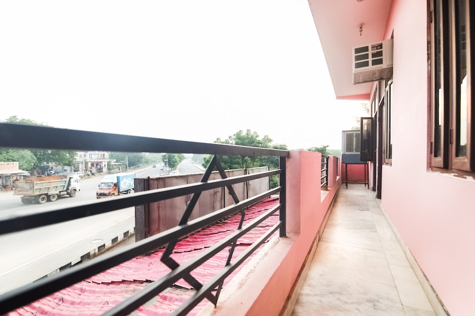 Flagship 49633 Hotel Shaurya Palace, Jaipur Airport, Jaipur