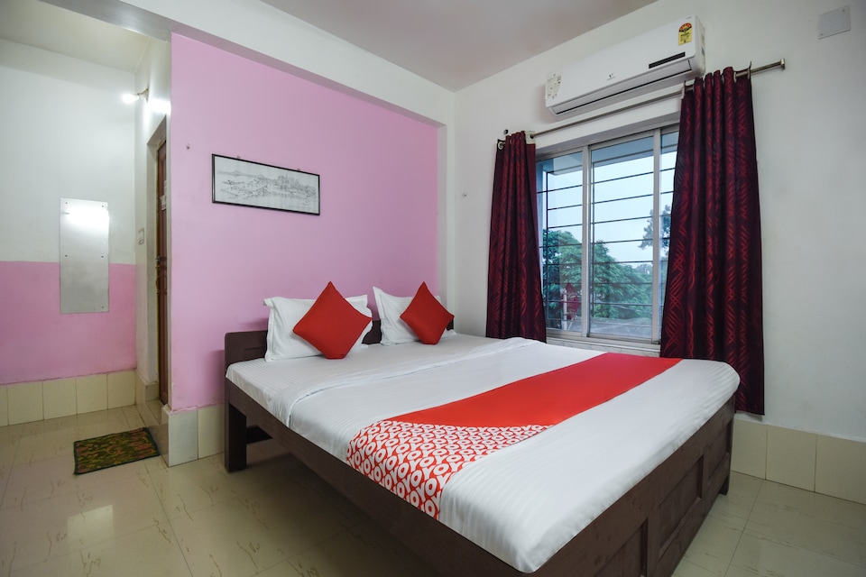 OYO 49634 Udayan Lodge, Suri, Shantiniketan