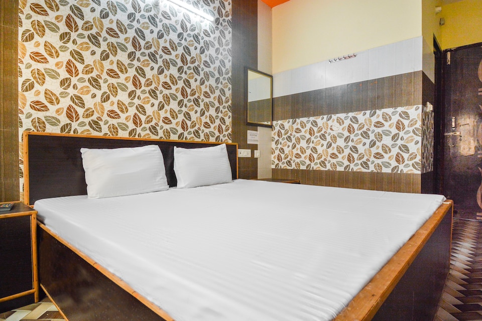 OYO 49640 Shri Pritam Bhawan, Haridwar City, Haridwar