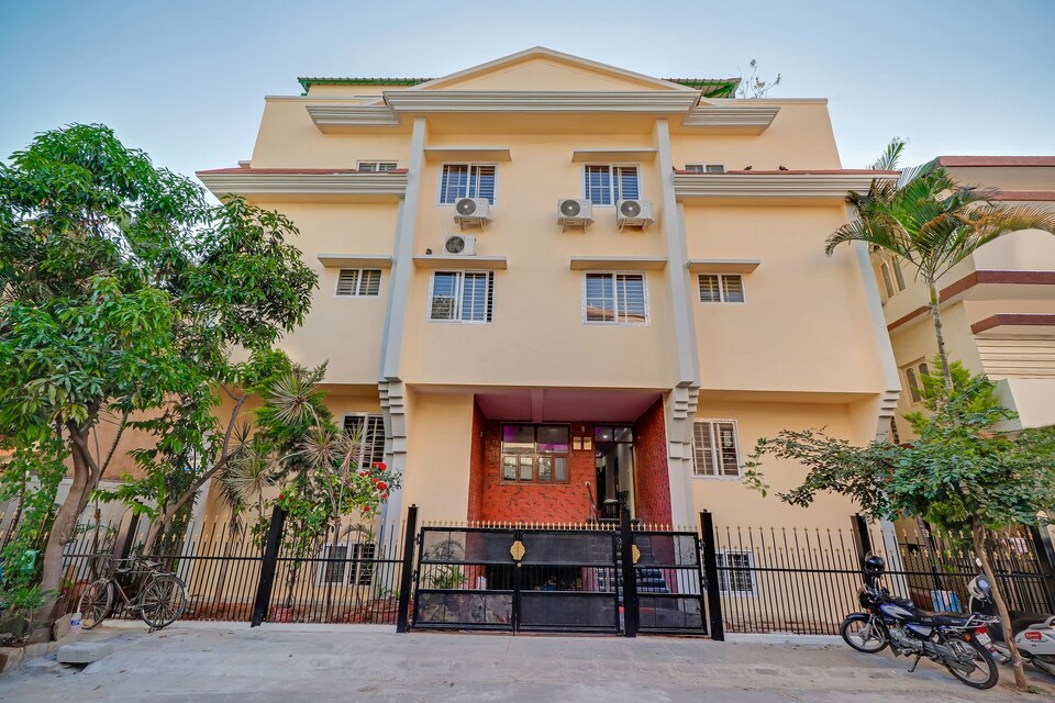 live under BLR3286, JP Nagar Bangalore, Bangalore