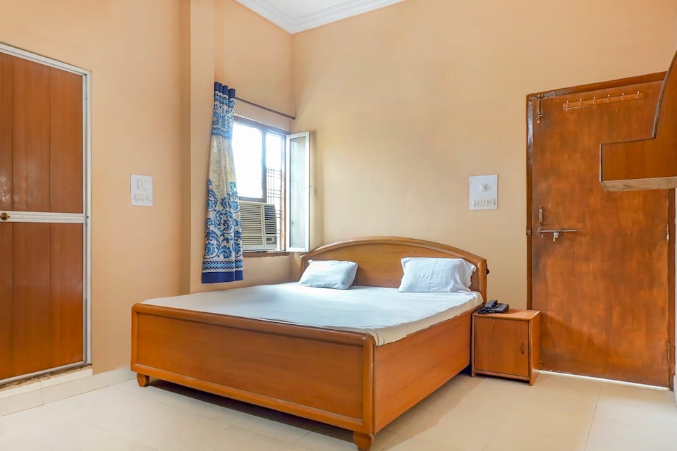 SPOT ON 49651 Hotel Ansh Har Palace, Vidisha, Vidisha