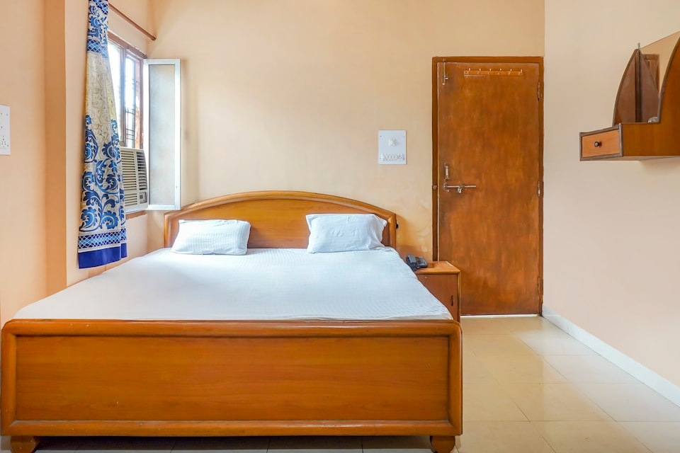 SPOT ON 49651 Hotel Ansh Har Palace, Vidisha, Vidisha