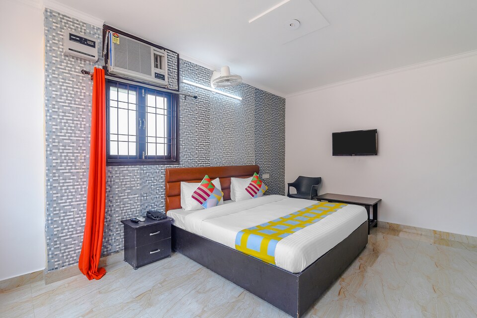 OYO Home 49686 Peaceful Stay Ramphal Chowk, Airport-Dwarka Delhi, Delhi