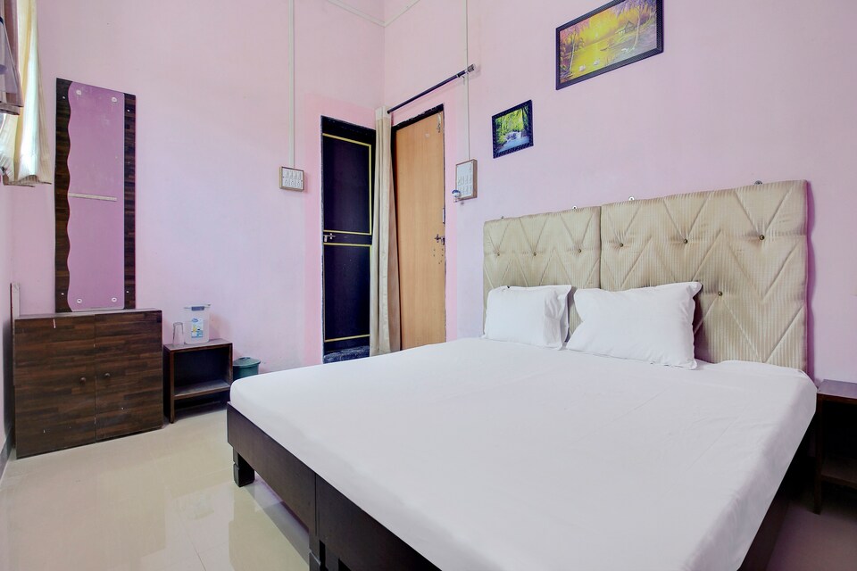SPOT ON 49688 Hotel Diamond Lodging , Ahmednagar, Ahmednagar