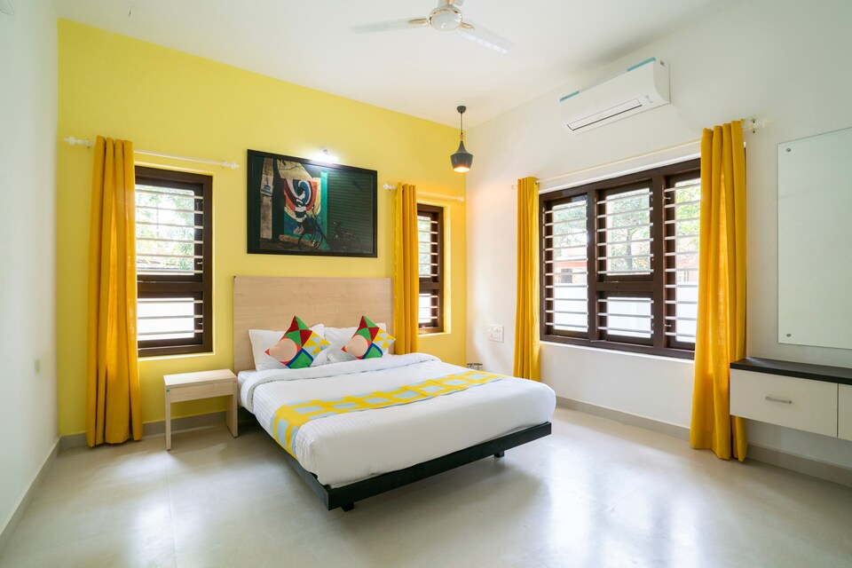 OYO Home 49692 Elegant Stay, Vytilla Kochi, Kochi