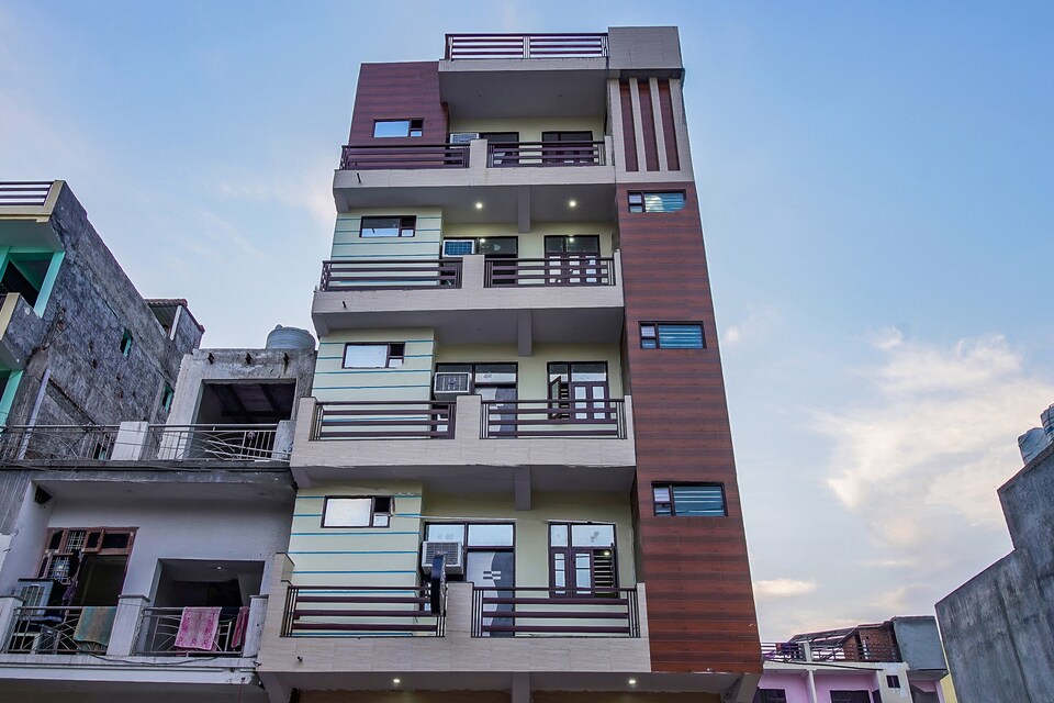 OYO LIFE GRG1685 Palam Vihar Ext, Old Gurgaon, Gurgaon
