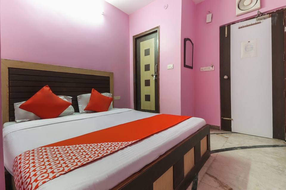 OYO Hotel Basant, Alambagh Lucknow, Lucknow