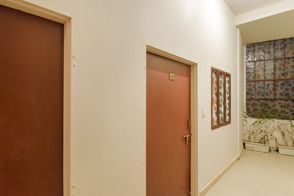 SPOT ON 49720 Green Apple Homestay, Hawa Mahal, Jaipur