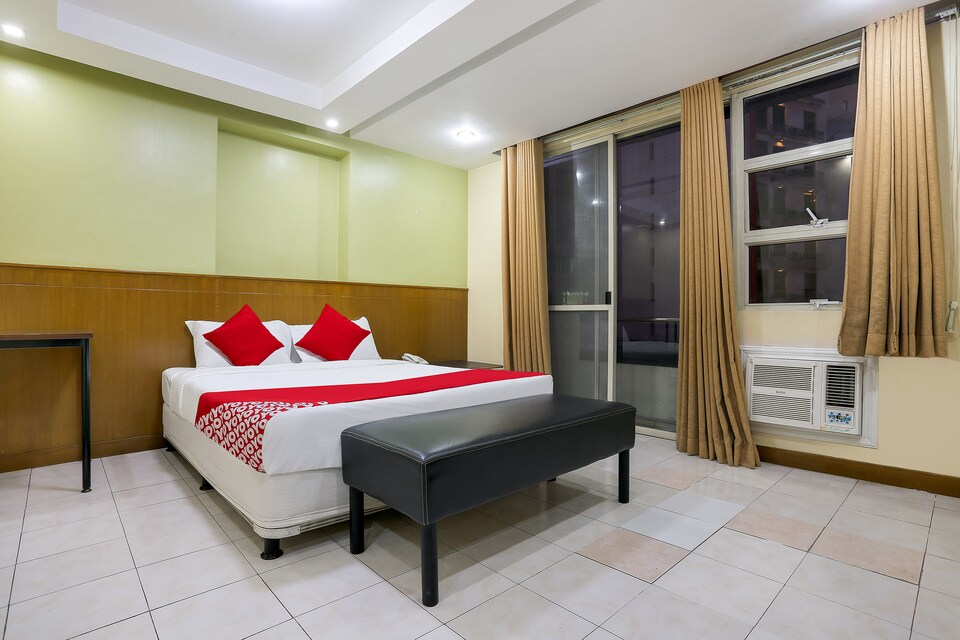 OYO 389 Alley 8, Makati Manila, Makati City