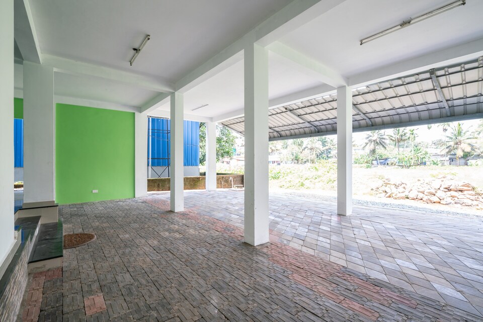 OYO Home 49732 Cozy Stay, Kakkanad Kochi, Kochi