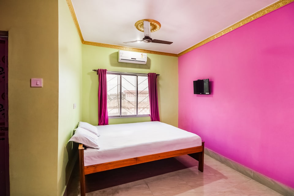 SPOT ON 49744 Utsav Inn, Kalna, Burdwan