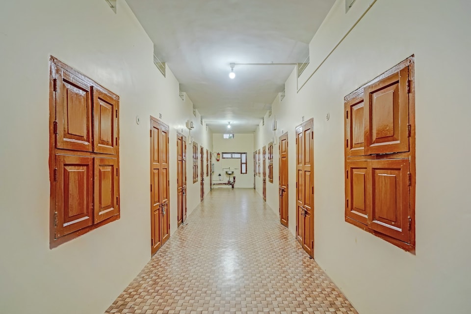 SPOT ON 49747 Bikram Stays, Cuttack, Cuttack