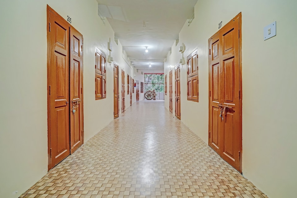 SPOT ON 49747 Bikram Stays, Cuttack, Cuttack