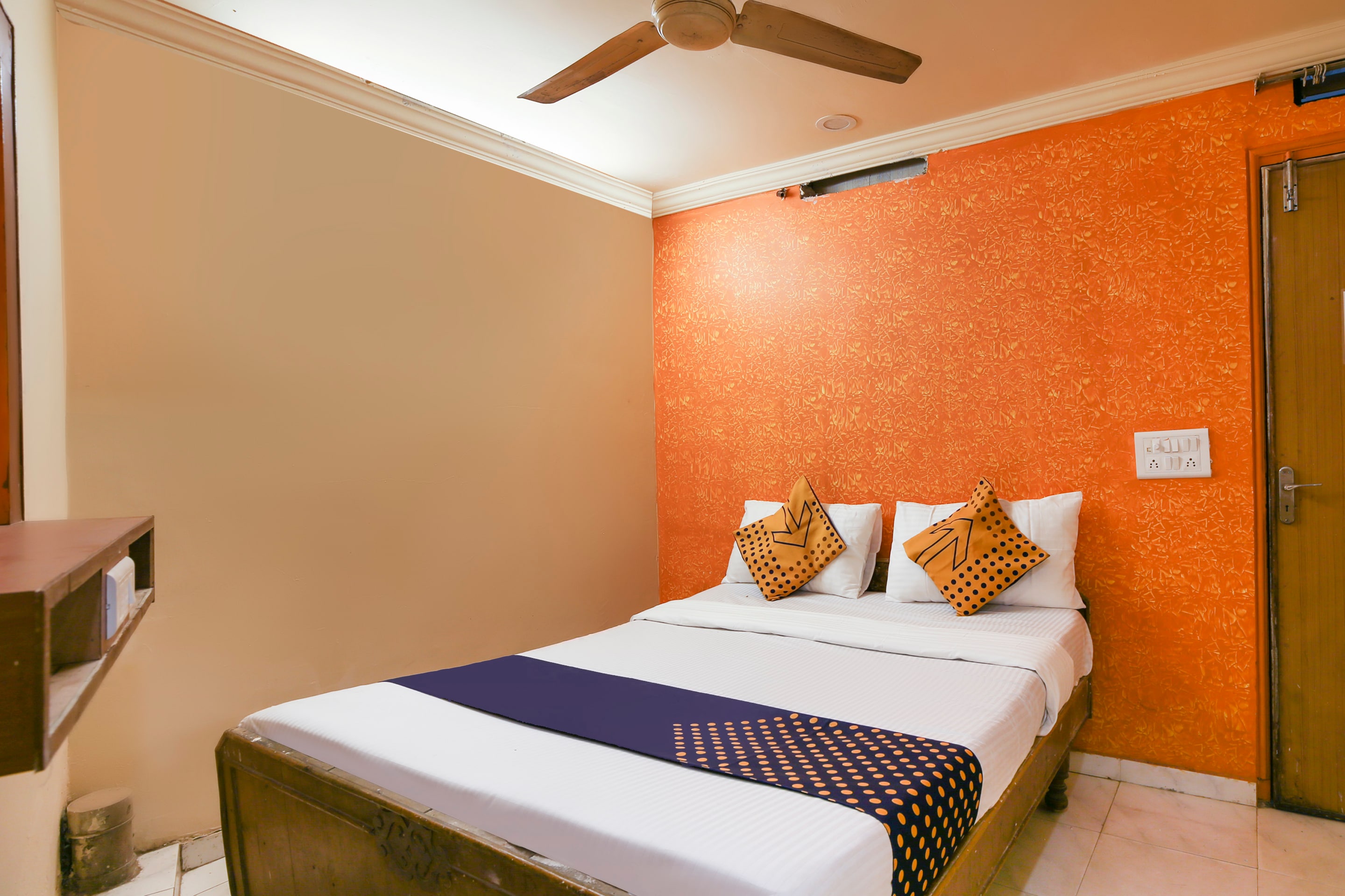 Spot On Hotels in Chandkheda, Ahmedabad Starting ₹460 Upto 76 OFF