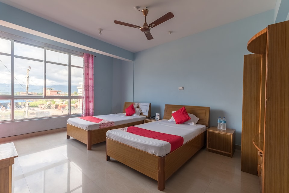 OYO 584 Hotel Center Point, Dhangadhi, Dhangadhi
