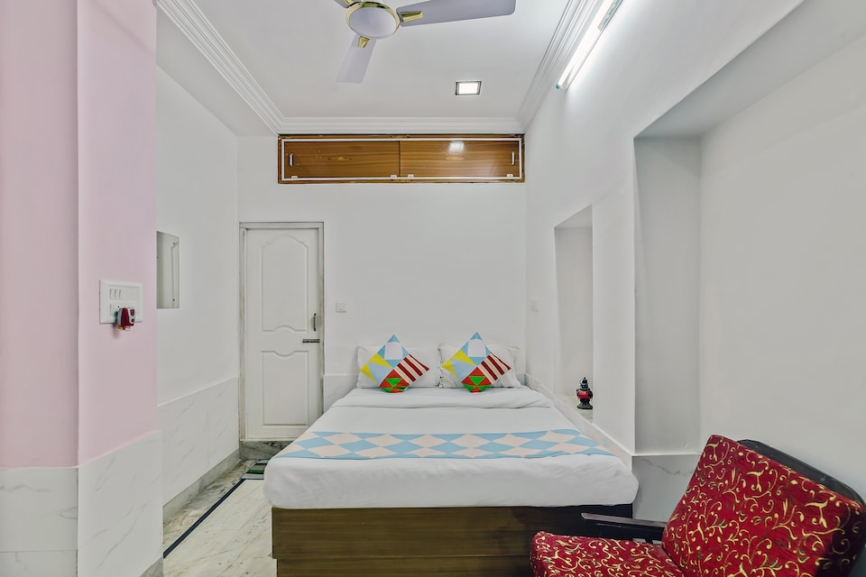 OYO Home 49771 Lake End Homestay, Udaipur Central, Udaipur