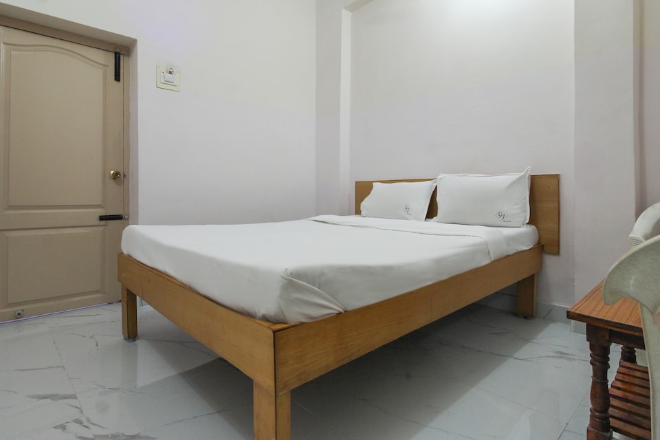 SPOT ON 49782 Gj Residency, Thanjavur, Thanjavur