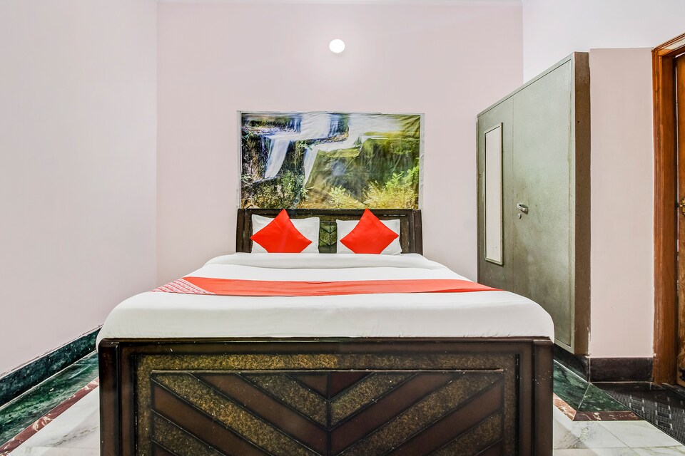 OYO 49809 Geeta Dham, Prem Mandir Vrindavan, Vrindavan