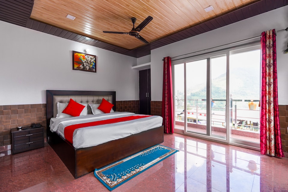 OYO 49819 Hotel Vishramika Grand View, Bhimtal city, Bhimtal