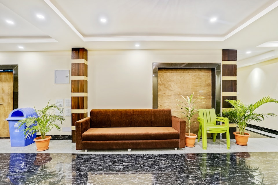 OYO 49844 Hotel Chancellor Grand, Bapuji Nagar, Bhubaneswar