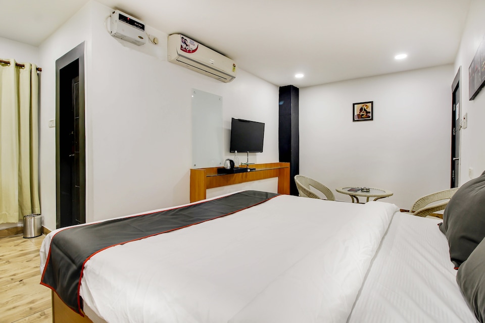 LIVE as GHY924, GS Road Guwahati, Guwahati