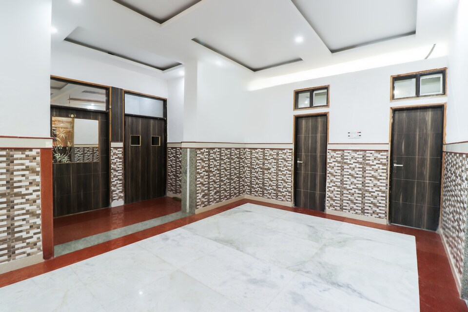 OYO 49879 Hotel Ashirwad , Orai, Orai