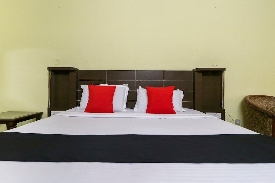 Capital O 49883 Hotel Sutlej Classic, Phillaur, Ludhiana
