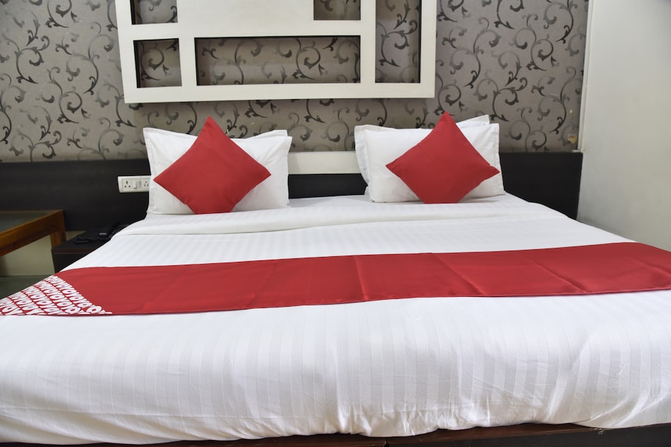 Capital O 49896 Hotel IC Inn, Betul, Betul
