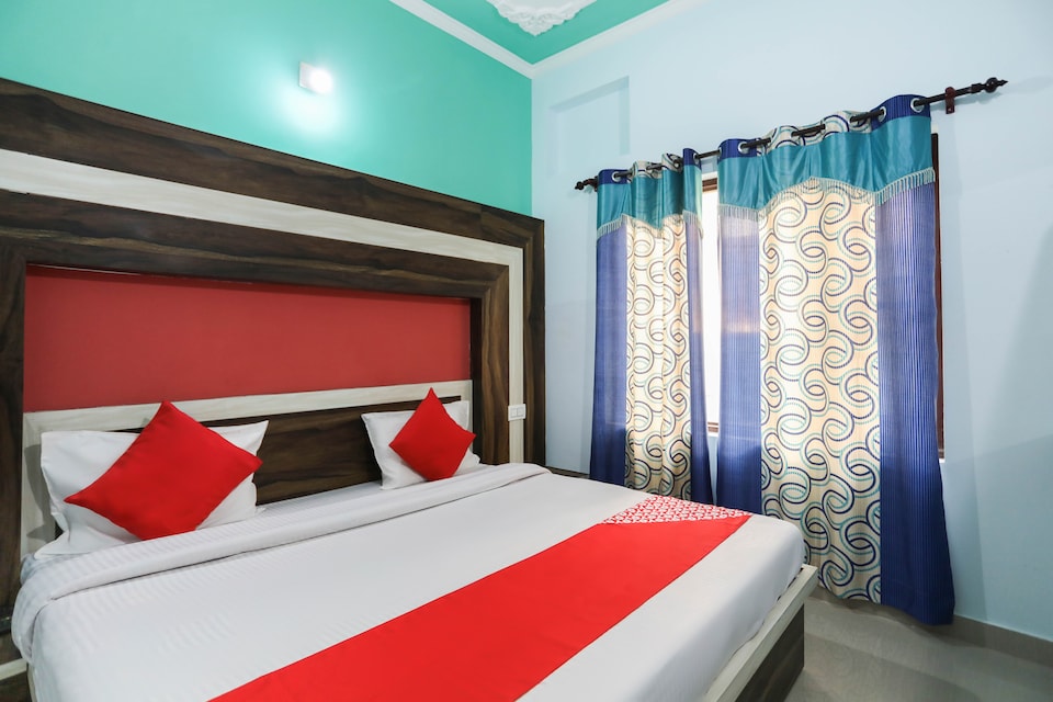 OYO 49900 Hotel R.p Residency, Katra, Katra