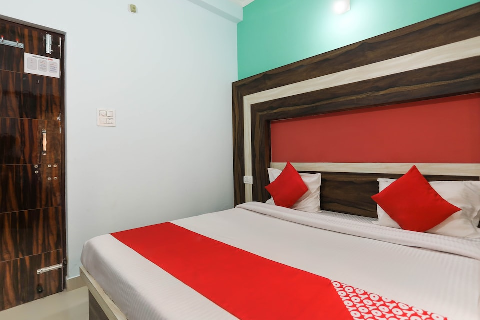 OYO 49900 Hotel R.p Residency, Katra, Katra